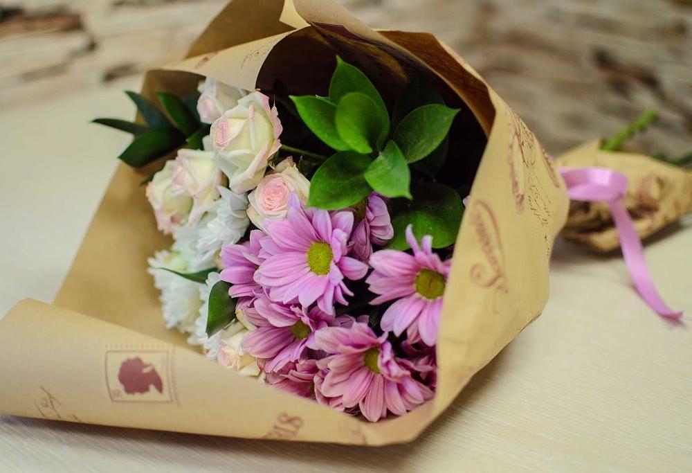 Букет цветов из: Розы и Хризантемы в Ногинске