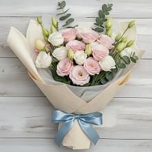Букет цветов из:  Лизиантусы в Ногинске