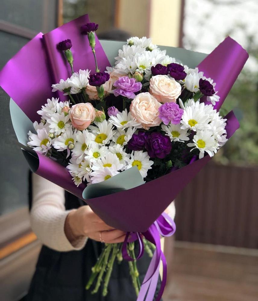 Букет цветов из: Хризантемы, Гвоздики и Розы в Ногинске