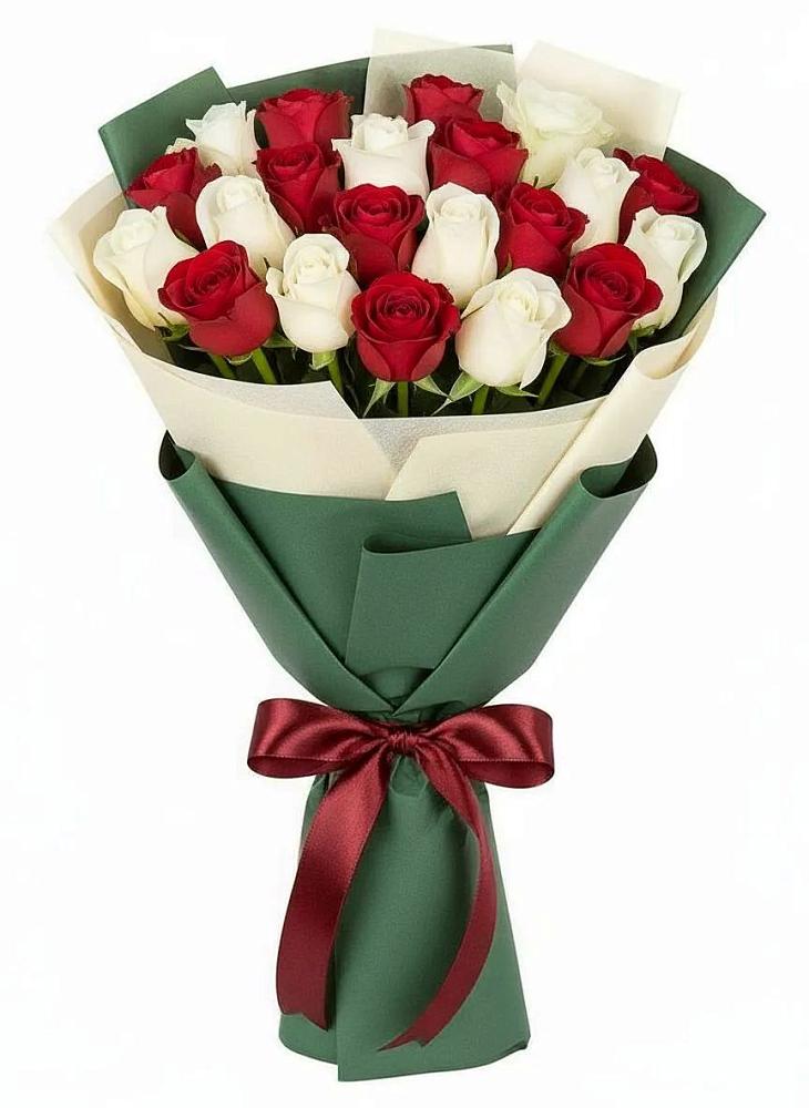 Букет Микс из красных и белых роз в Ногинске