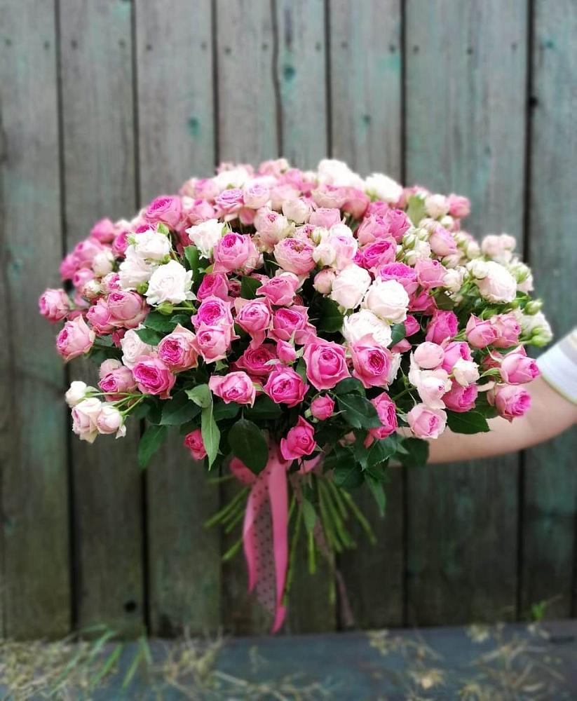 Букет Розовые кустовые розы Натали и Лав Лидия в Ногинске